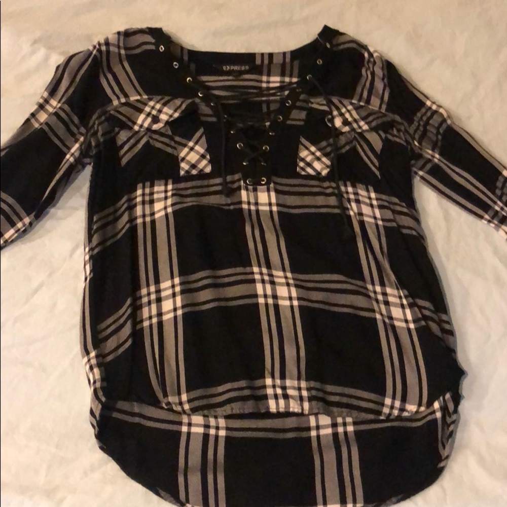 Long sleeve laced up Express shirt